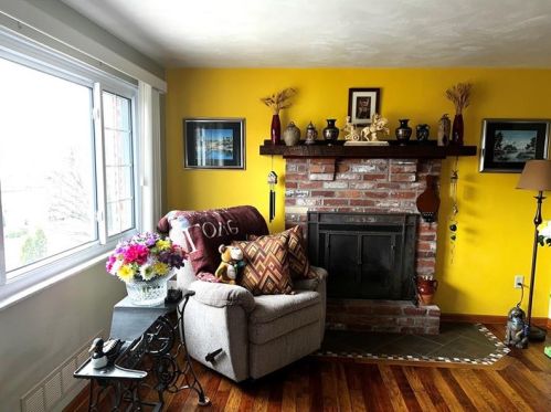 1477 Prospect Rd, Pittsburgh PA 15227-3733 exterior