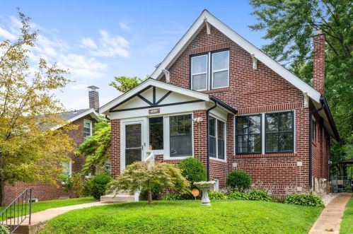 7312 Wellington Ave, Saint Louis MO 63130-1724 exterior