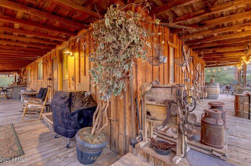 47713 29 Ave, Phoenix AZ 85087-9638 exterior