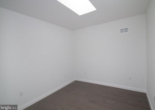 1034 Jackson St, Philadelphia PA  19148-3011 exterior