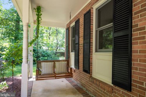 4329 Mount Vernon Memorial Hwy, Alexandria VA  22309-3204 exterior