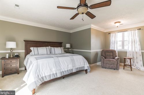 2937 Queensberry Dr, Huntingtown MD 20639-2304 exterior