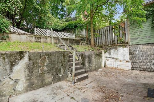 452 Norton St, Pittsburgh PA 15211-1855 exterior