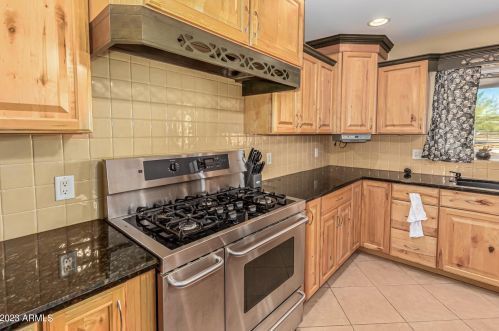 35643 7th St, Phoenix AZ  85086-7409 exterior