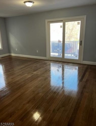 174 Scheerer Ave, Newark NJ  07112-2114 exterior