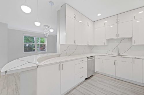 4220 5 Ave, Boca Raton FL 33431-4659 exterior