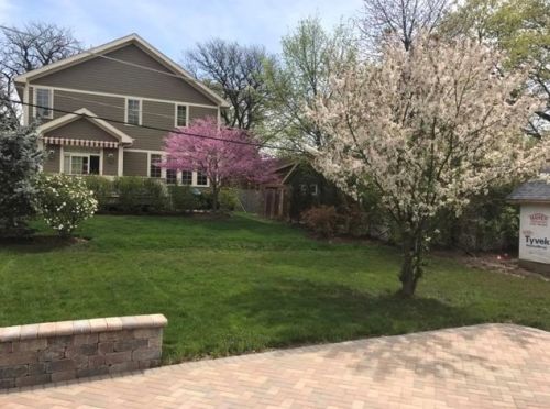 307 Rush St, Itasca, IL 60143-1843