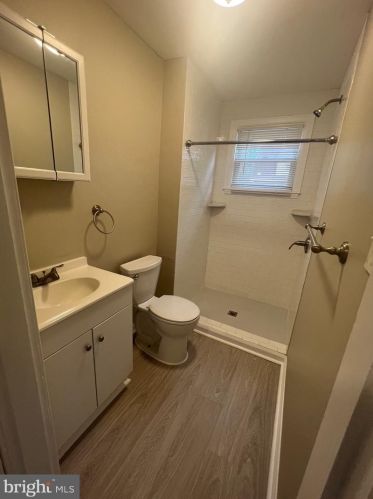 6302 Irving Ave, Camden NJ 08109-2420 exterior