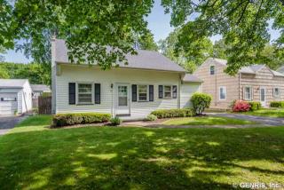 52 Haddon Rd, Rochester NY  14626-2109 exterior