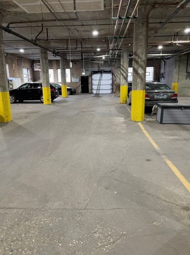 215 Aberdeen St, Chicago IL  60607-2901 exterior