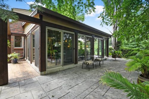 1 Spoede Ln, Saint Louis MO 63141-7763 exterior