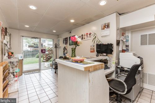 433 Bonifant Rd, Silver Spring MD 20905-5950 exterior