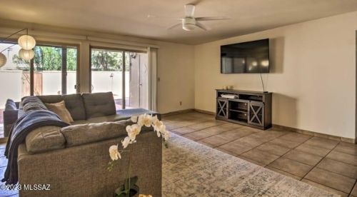 7873 Lester St, Tucson AZ  85715-4519 exterior