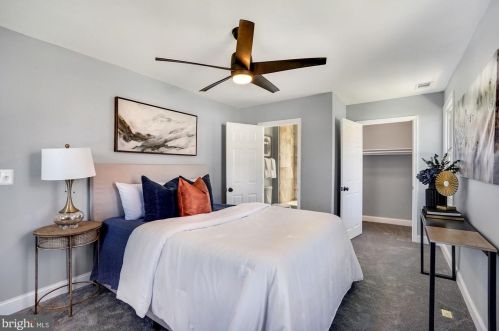 5111 Astor Pl, Washington DC  20019-6444 exterior