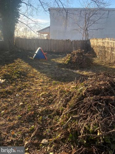 120 6 St, Darby PA 19023-2306 exterior