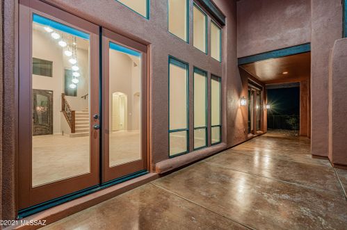 321 Corte Tortuga Vis, Tucson AZ  85745-1792 exterior