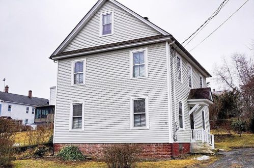 49 Brk St, Torrington CT 06790-5012 exterior