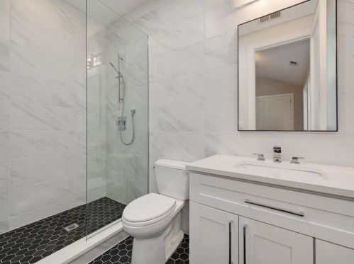 2654 Cortland St, Chicago IL 60647-4837 exterior