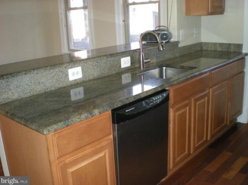 813 Webster St, Washington DC  20011-7246 exterior