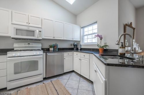 1601 Northcrest Ter, Whippany NJ exterior