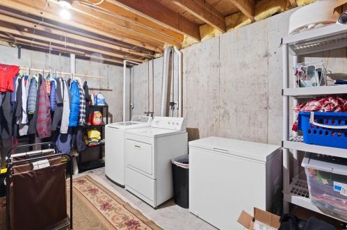 908 Falcon Dr, Imperial MO 63052-1747 exterior