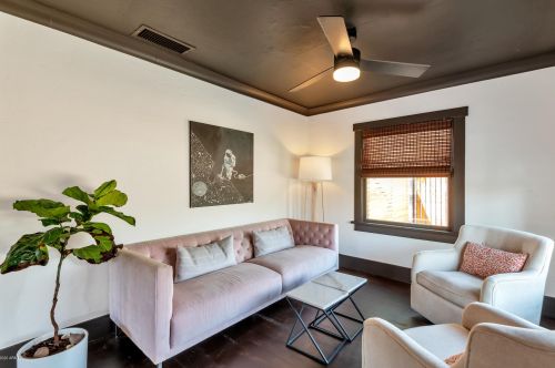 2202 11th St, Phoenix, AZ 85006-1633