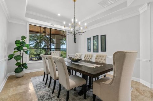 2209 Deleon Ct, Austin TX 78733-1629 exterior