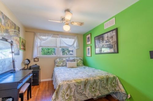 1021 Jefferson Ave, Rahway NJ 07065-2721 exterior