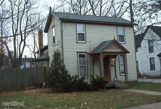 715 Village St, Kalamazoo MI  49008-1146 exterior