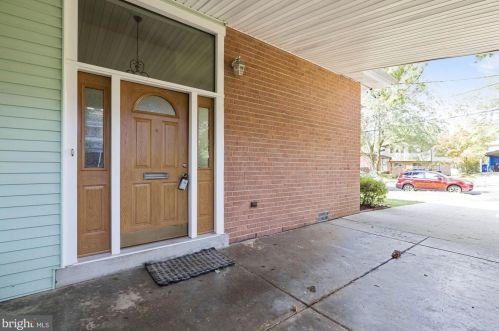 11313 Cloverhill Dr, Silver Spring, MD 20902-3139