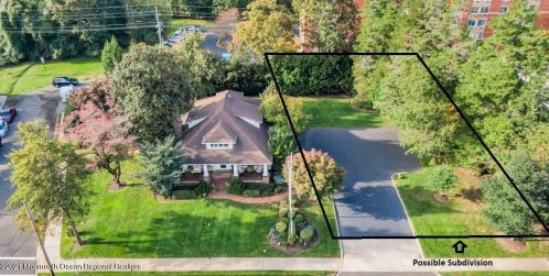 25 Memorial Pkwy, Atlantic Highlands NJ 07716-1655 exterior