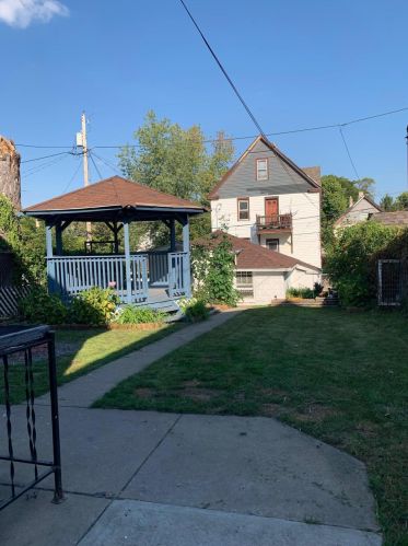 1516 24 St, Milwaukee WI 53204-2505 exterior