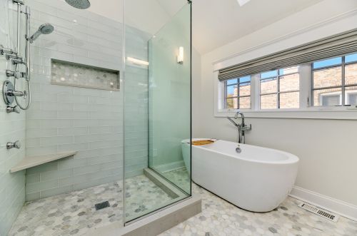 2219 Shakespeare Ave, Chicago IL 60647-3316 exterior