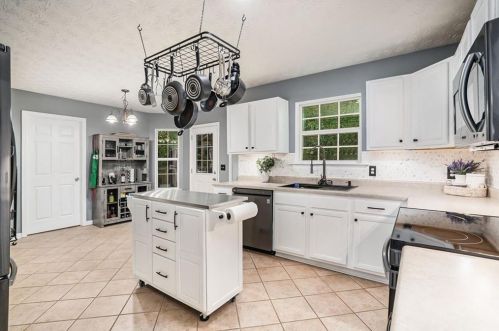 3318 High Vw Ct, Gainesville GA 30506-7210 exterior