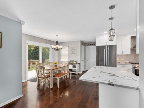 426 Raven Rd, Joliet IL 60404-8999 exterior