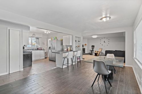 4625 74, Milwaukee WI 53218-4750 exterior