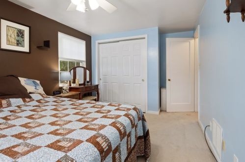 650 Malibran Dr, Pittsburgh PA 15237-5660 exterior