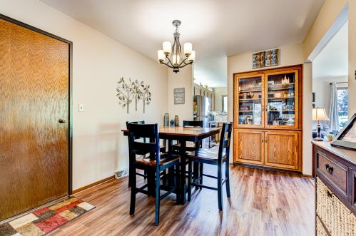 3801 College Ave, Milwaukee WI  53221-4540 exterior