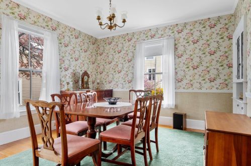 36 Morning St, Portland ME 04101-4429 exterior