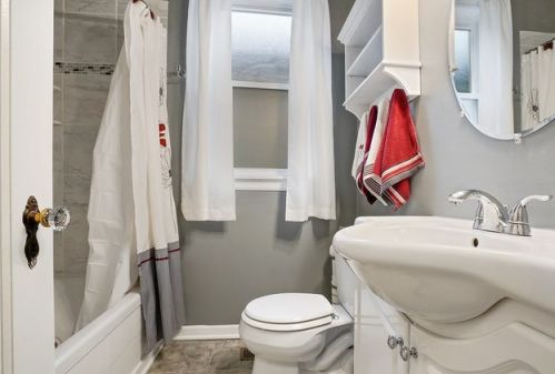 3743 Sayre Ave, Chicago IL 60634-2328 exterior