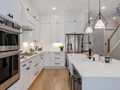 1635 Central Park Ave, Chicago IL 60647-4701 exterior