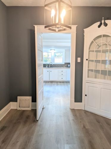 821 Kalamazoo St, Paw Paw MI 49079-1106 exterior