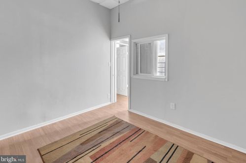 1422 Diamond St, Philadelphia PA 19122-1721 exterior