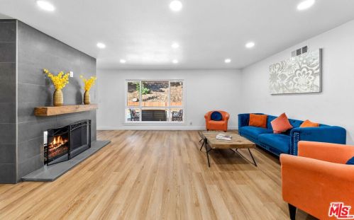 1837 Las Lanas Ln, Fullerton CA  92833-1814 exterior