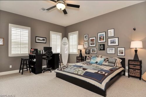 75 Ave, Naples FL exterior