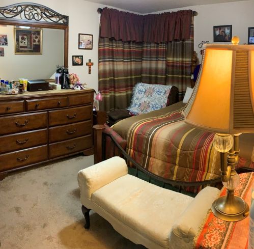 9127 University Ave, Chicago IL 60619-7946 exterior