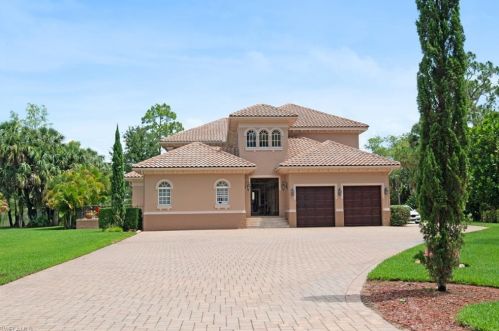 3291 11 Ave, Naples FL 34117-4130 exterior