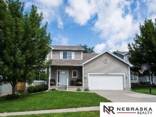 18622 L Cir, Omaha NE  68135-3536 exterior