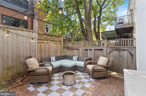 1714 Addison St, Philadelphia PA 19143-1203 exterior