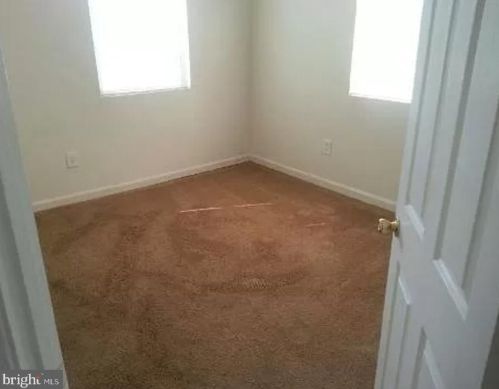 4234 Edson Pl, Washington DC 20019-8021 exterior